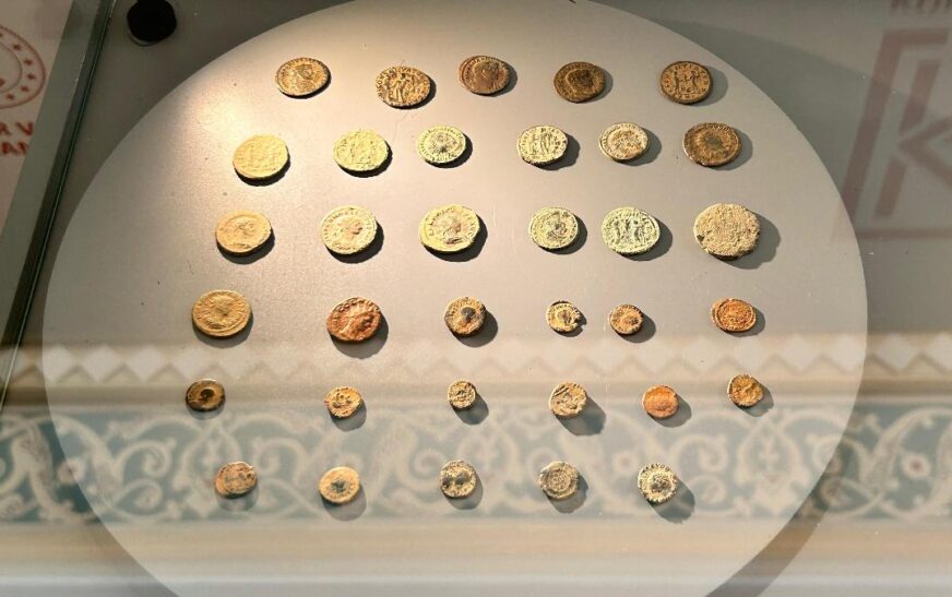 ABD, Türkiye’ye ait 83 sikkeyi iade etti