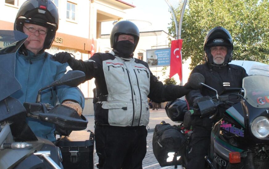 Alp Dağları’ndan Bayburt ovalarına gelenler hayran kaldı