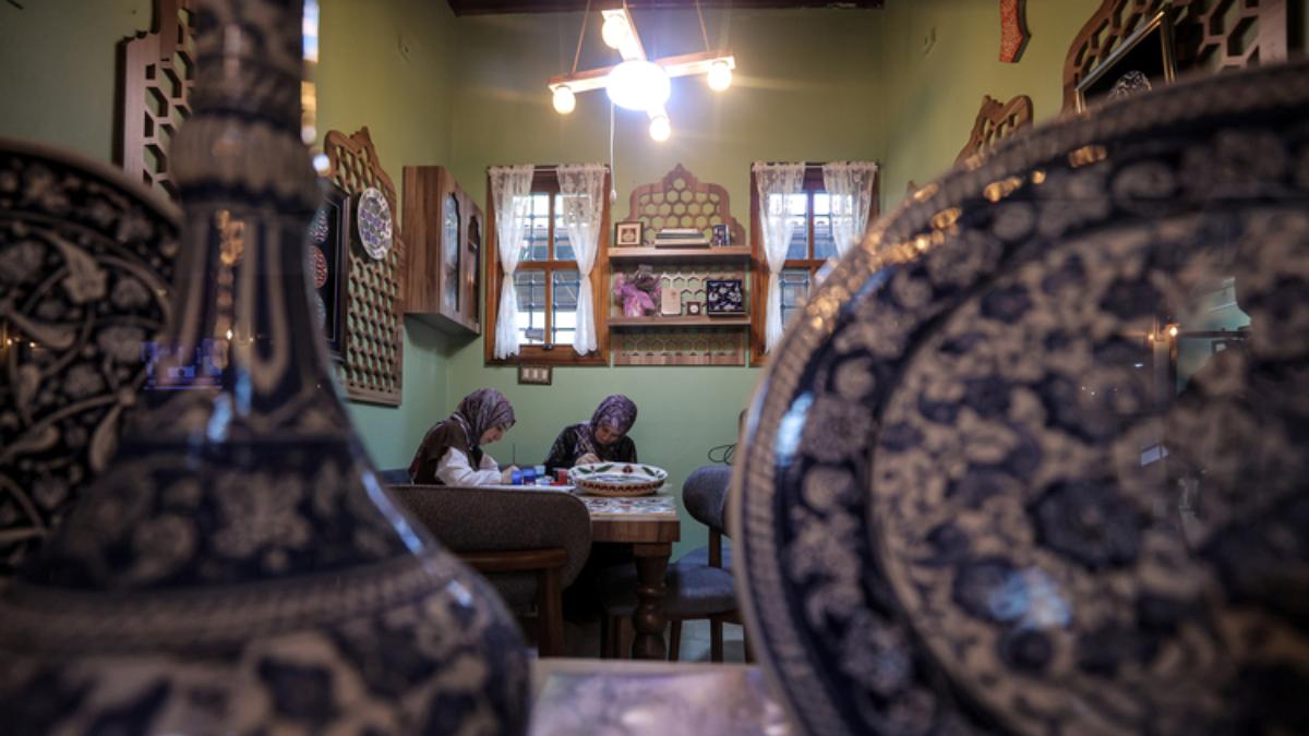 Bursa’da 600 yıllık Tahtakale Yoğurt Han, geleneksel sanatların yeni merkezi