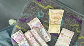 103 BİN LİRALIK POŞETİ BULAN OTOBÜS ŞÖFÖRÜ, PARAYI SAHİBİNE ULAŞTIRDI