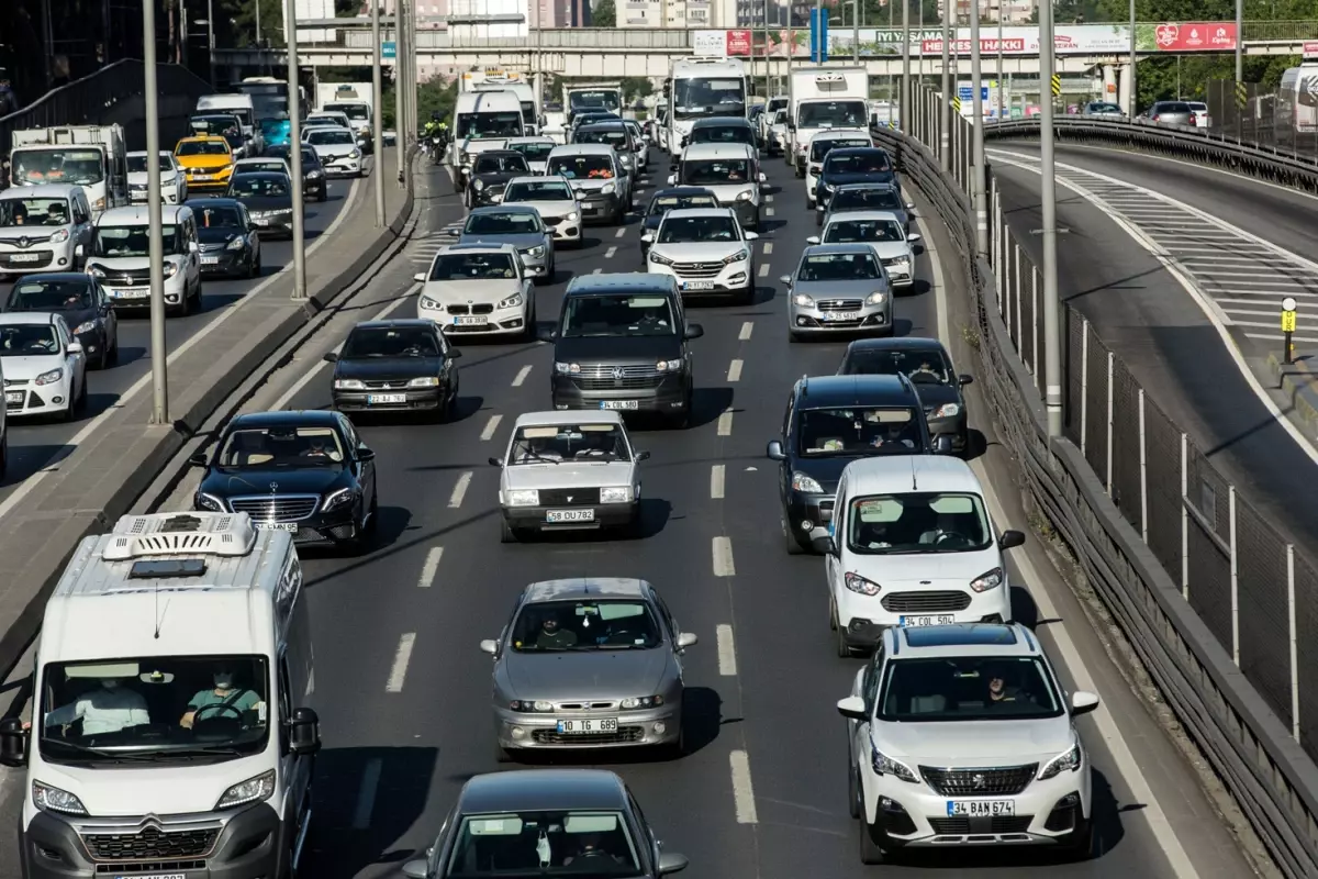 Yeni Trafik Kanunu ile Sürücülere Cezalar Artıyor
